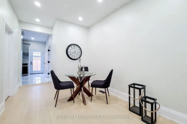 Additional image 13 of 38 Clyde St