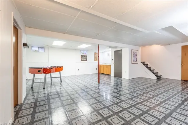 Additional image 32 of 22 Cresthaven Dr