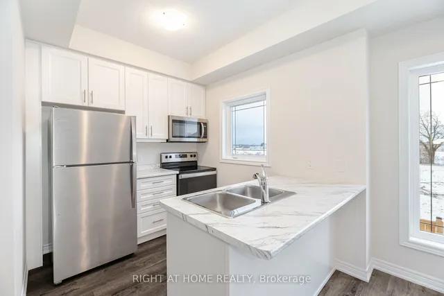 Additional image 8 of 19 Picardy Dr Unit 44