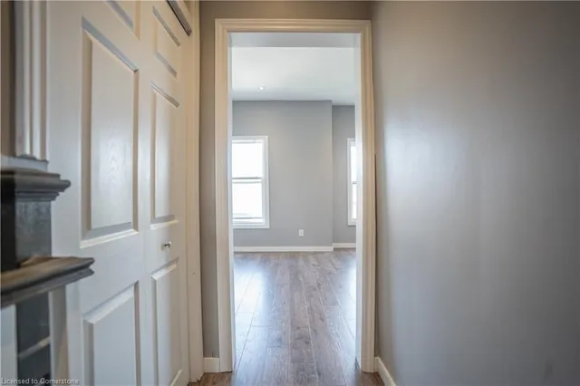 Additional image 29 of 163 Emerald St