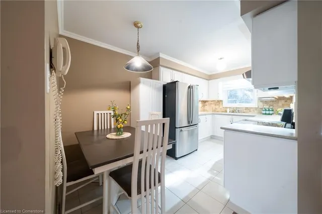 Additional image 6 of 230 Meadowbrook Dr Unit 6