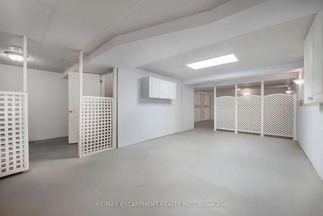 Additional image 34 of 81 Valridge Dr Unit 8