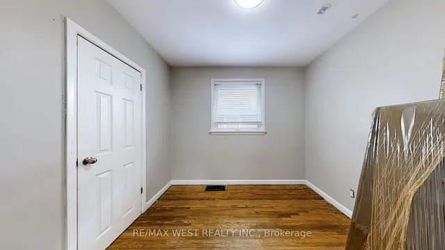 Additional image 25 of 15 Darcy Crt