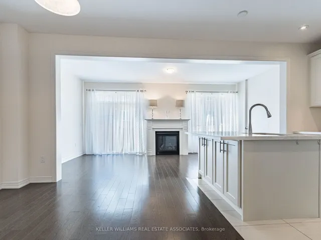 Additional image 8 of 18 Heming Tr