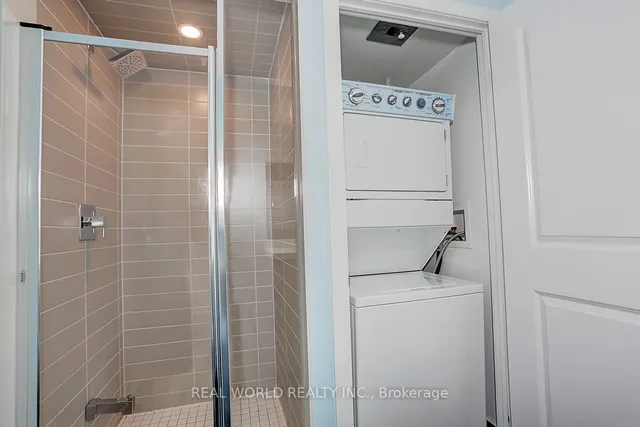 Additional image 21 of 105 George St Unit 1105