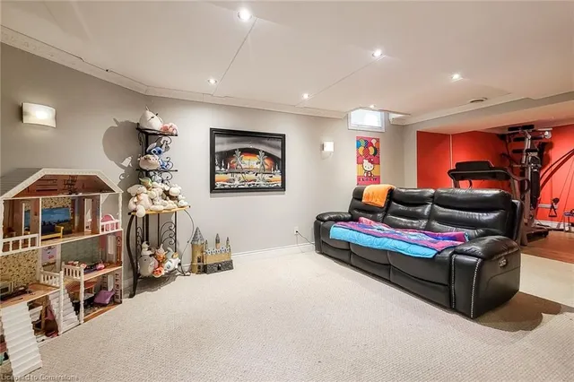 Additional image 36 of 20 Pentland Rd