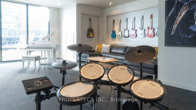 Additional image 36 of 138 Downes St Unit 6105