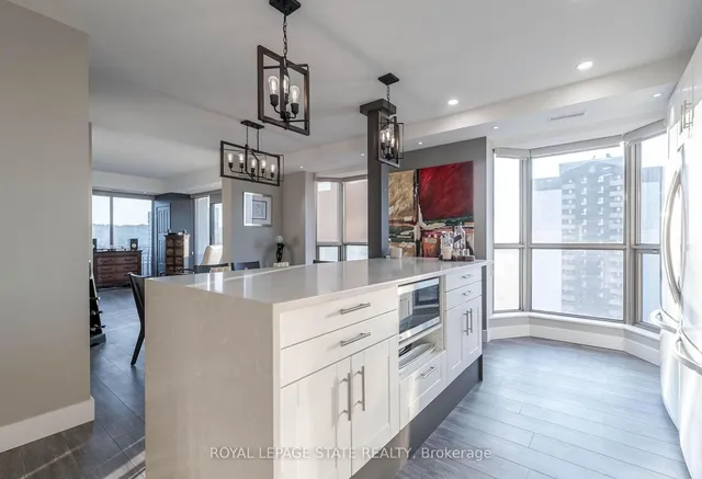 Additional image 8 of 67 Caroline St Unit 1703