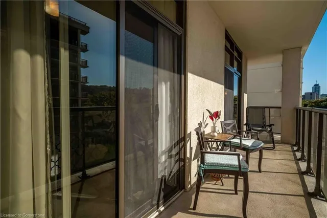 Additional image 28 of 85 Robinson St Unit 509