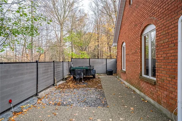 Additional image 46 of 158 Sulphur Springs Rd