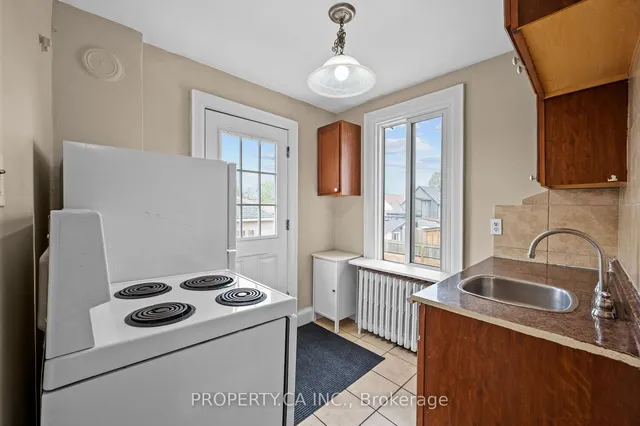 Additional image 21 of 54 Frederick Ave