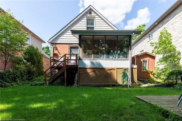 Additional image 30 of 62 Alma St