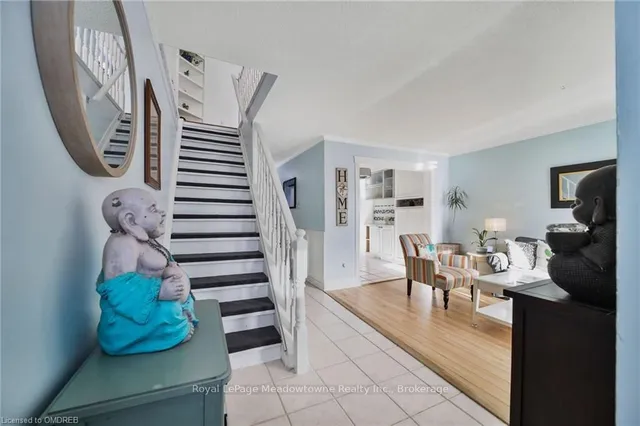 Additional image 17 of 1110 GARTH St Unit 11