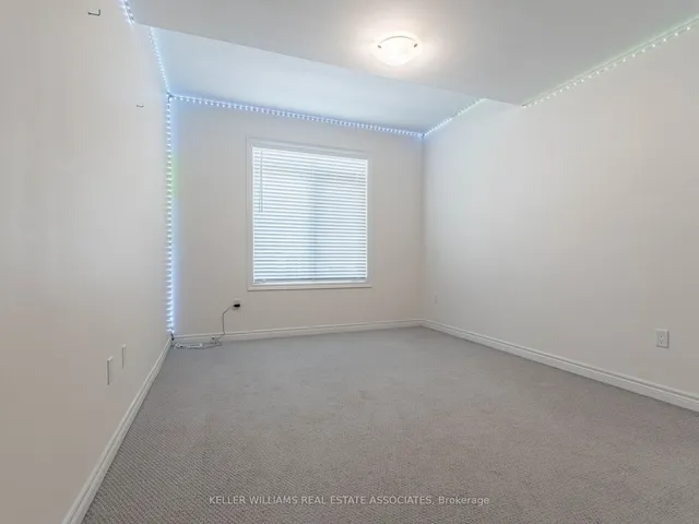 Additional image 31 of 18 Heming Tr