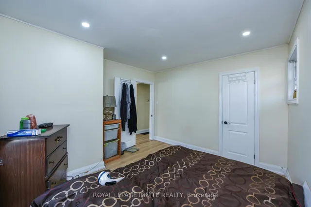 Additional image 10 of 266 Adair Ave