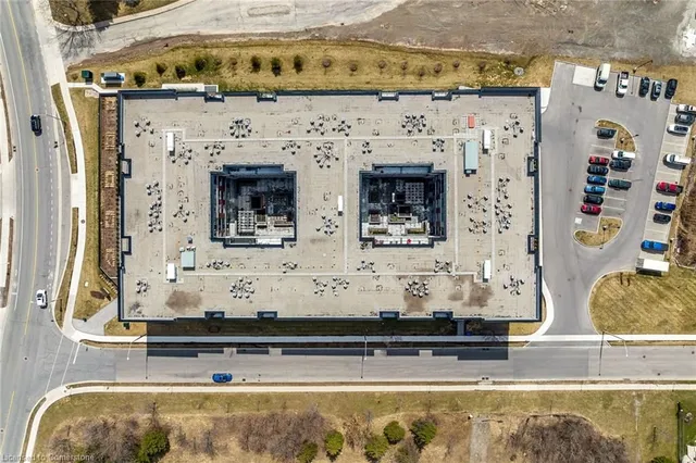 Additional image 7 of 1 Redfern Ave Unit 403