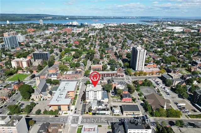 Additional image 25 of 21 EAST Ave Unit 302