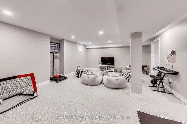 Additional image 26 of 1394 Rose Way