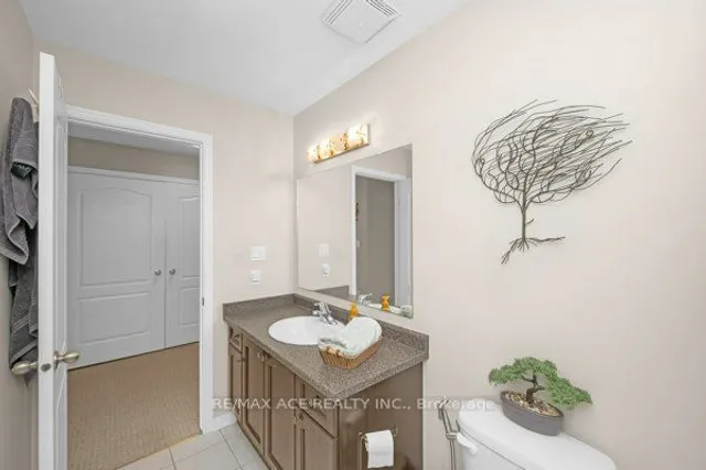 Additional image 22 of 136 Palacebeach Tr