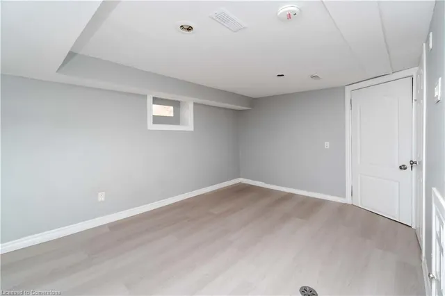 Additional image 24 of 43 Fullerton Ave