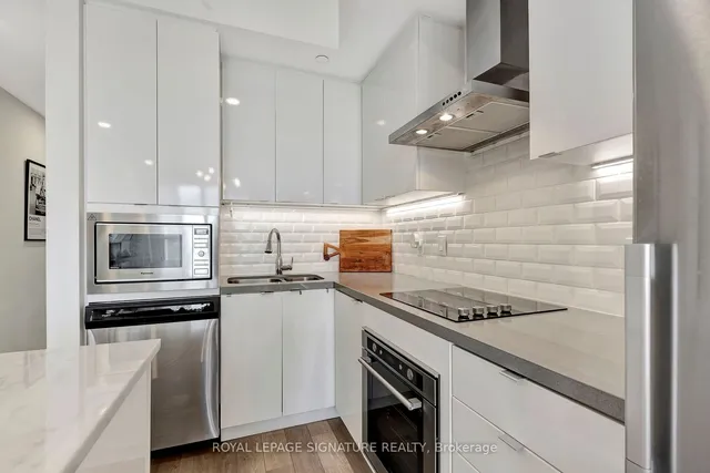 Additional image 12 of 5230 Dundas St Unit 331