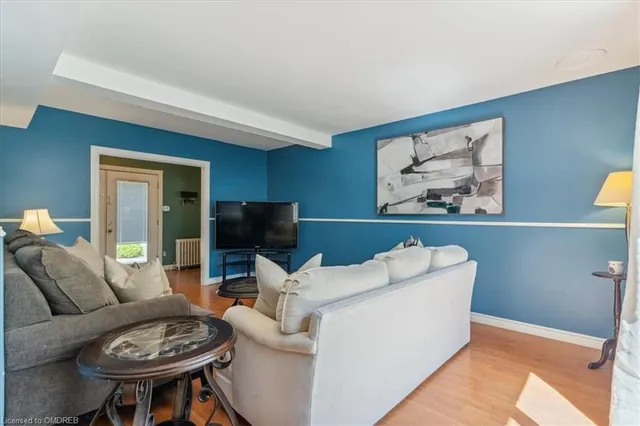 Additional image 8 of 2076 Churchill Ave