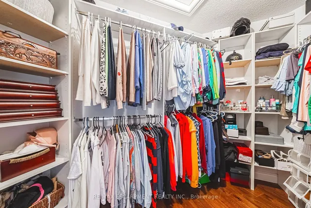 Additional image 23 of 1150 Skyview Dr Unit 52