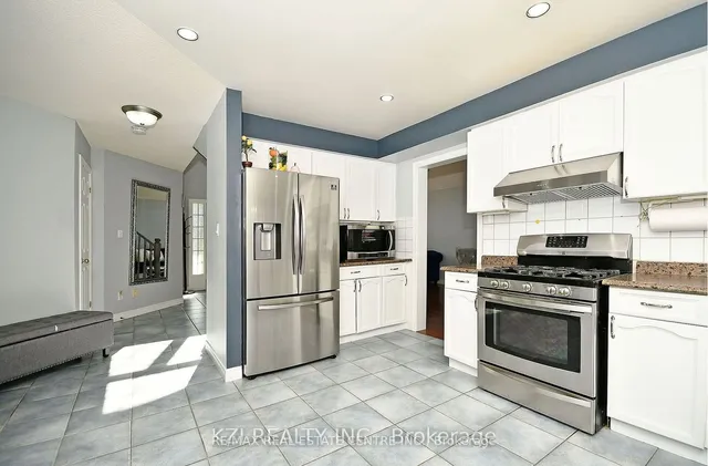 Additional image 12 of 15 Creanona Blvd