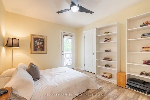 Additional image 19 of 956 Lynden Rd