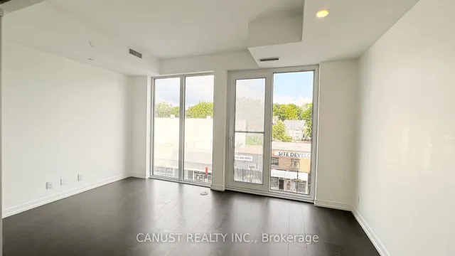 Additional image 5 of 2020 Bathurst St Unit 526