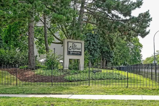 Additional image 2 of 700 DYNES Rd Unit 1003