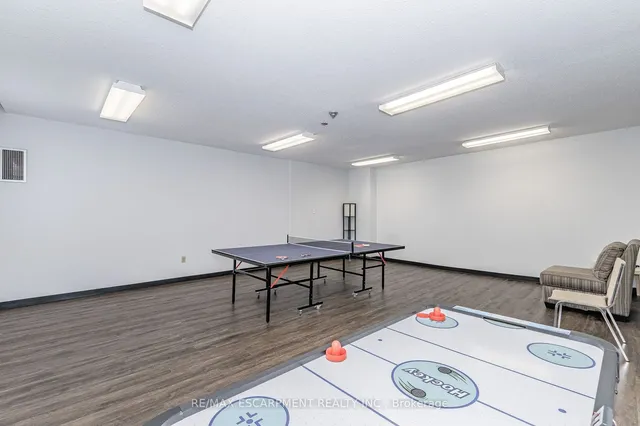 Additional image 13 of 2055 Upper Middle Rd Unit 1008