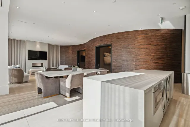 Additional image 30 of 2007 James St Unit 1106