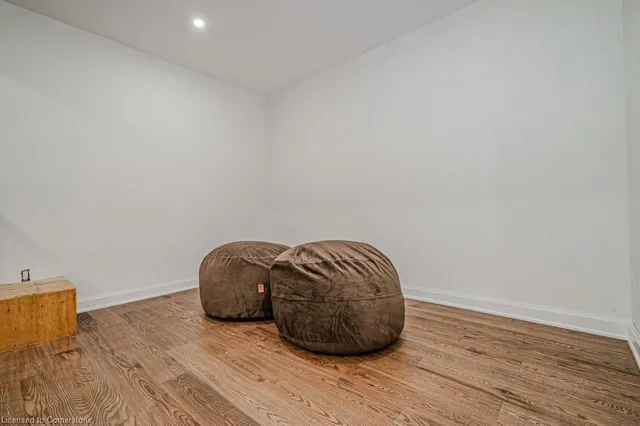 Additional image 45 of 1354 1 Side Road