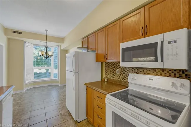 Additional image 17 of 416 Limeridge Rd Unit 109