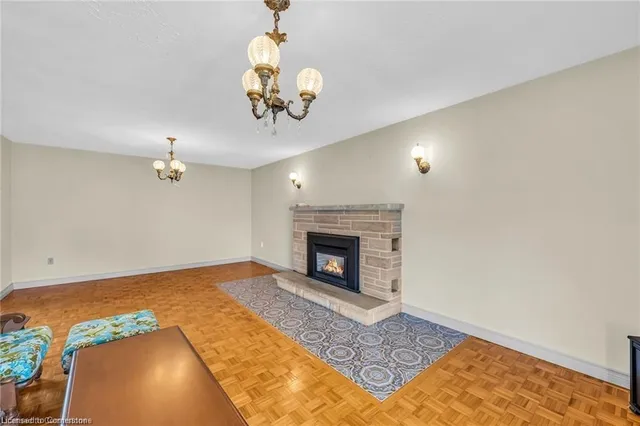 Additional image 11 of 48 Crawford Dr