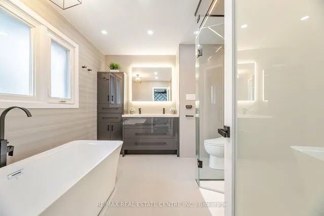 Additional image 28 of 1204 West 5th St