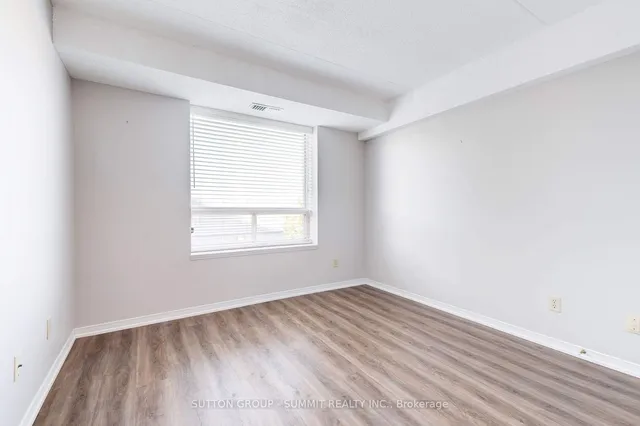 Additional image 16 of 870 Upper Wentworth St Unit 202