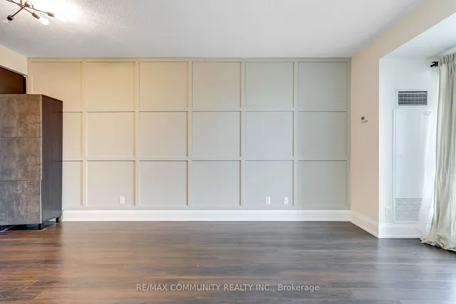 Additional image 14 of 120 Harrison Garden Blvd Unit 1008