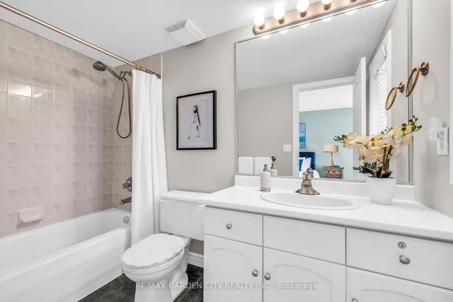 Additional image 23 of 515 North Service Rd Unit 23