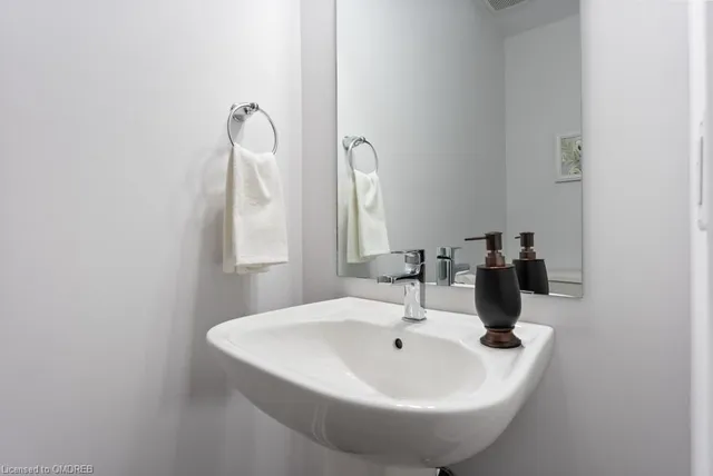 Additional image 15 of 61 Soho St Unit 84