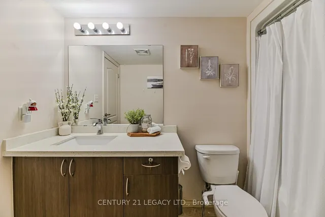 Additional image 20 of 1460 Main St Unit 214