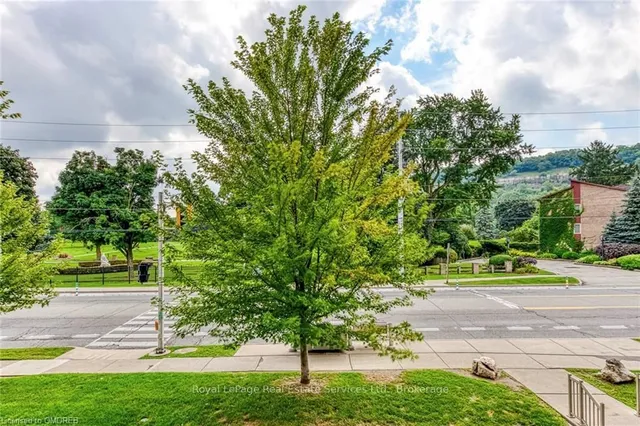 Additional image 18 of 1950 MAIN St Unit 204