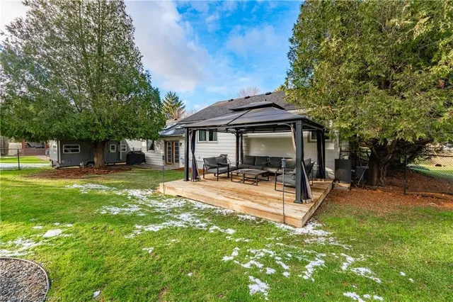 Additional image 38 of 2118 Governors Rd