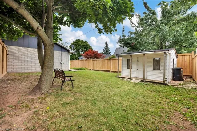 Additional image 14 of 330 Duncombe Dr