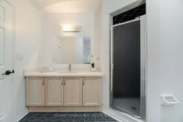 Additional image 32 of 1207 Newell St