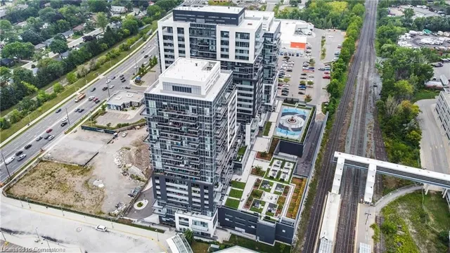 Additional image 4 of 2087 Fairview St Unit 1808