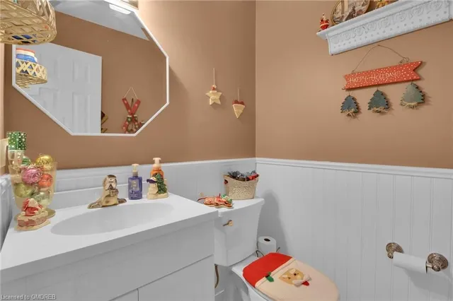 Additional image 24 of 11044 1st Line