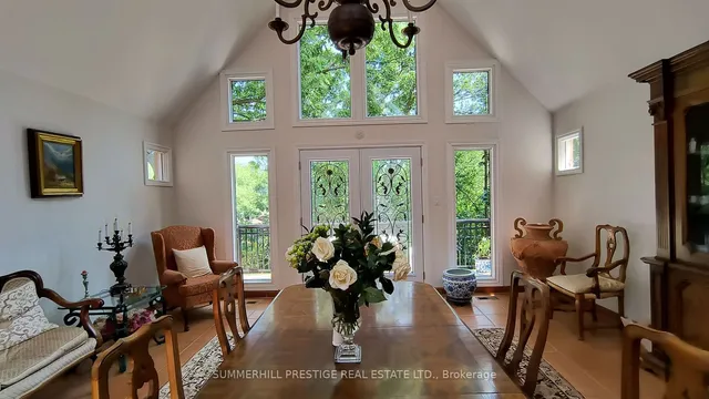 Additional image 29 of 4657 Dundas St