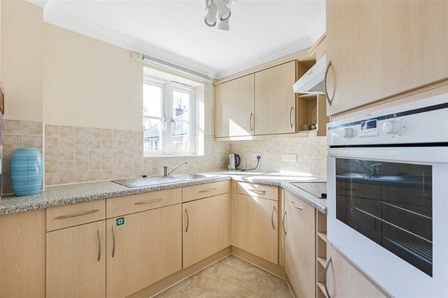 Additional image 4 of Southdown Road, Harpenden, AL5